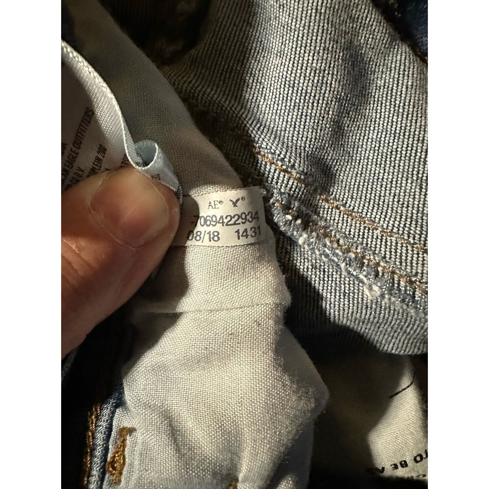 American Eagle Next Level Stretch Women's Distressed Hi Rise Jegging Sz 6 Short - Picture 8 of 12